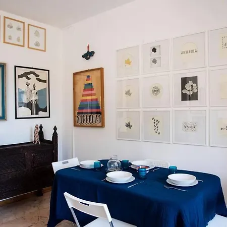 La Casa Dell'artista Apartamento *